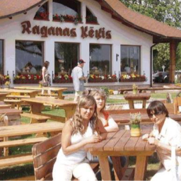 RAGANAS KEKIS BISTRO SIA, Ragana, TIRGUS IELA 2A